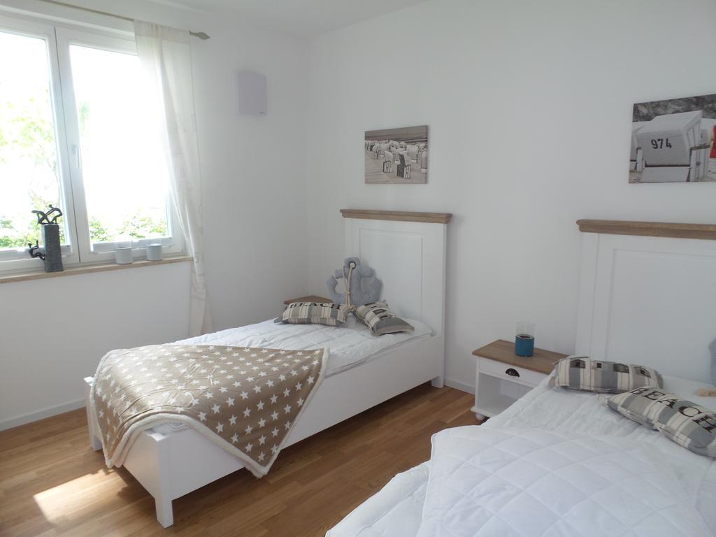 Strandnahe Fewos Mit Terrasse Oder Dachterrasse, Strandhaus Seeblick, Binz Kamer foto